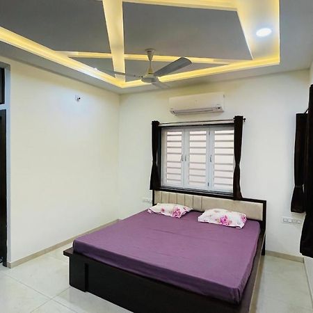 Luxurious 3 Bhk Villa In Bhuj - Shivani Homestay Екстериор снимка